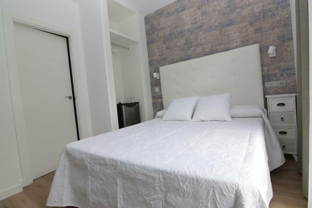 Castillo Hotel *